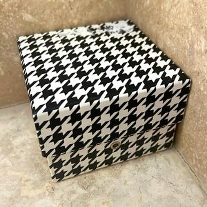 A beginner beauty box!